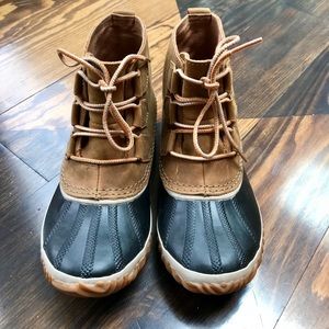 Sorel Out and About/Out N About Elk Weatherproof Duck Rainboots